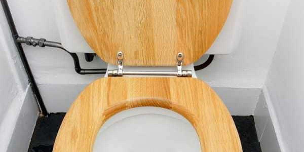 Nature-Inspired Comfort: Exploring the Craftsmanship of Solid Oak Wood and Bamboo Elongated Toilet Seats