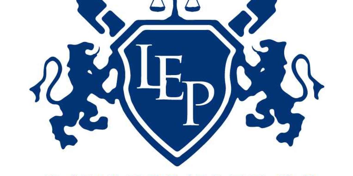 Professional Legal Writing Services for Law Students and Legal Professionals